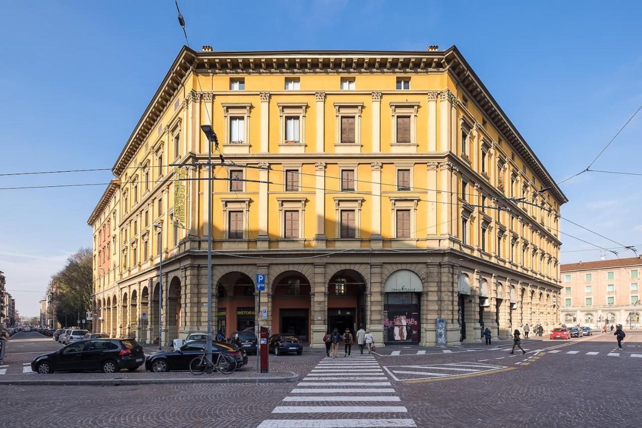 Realkasa Train Plaza Apartment Bolonia Exterior foto